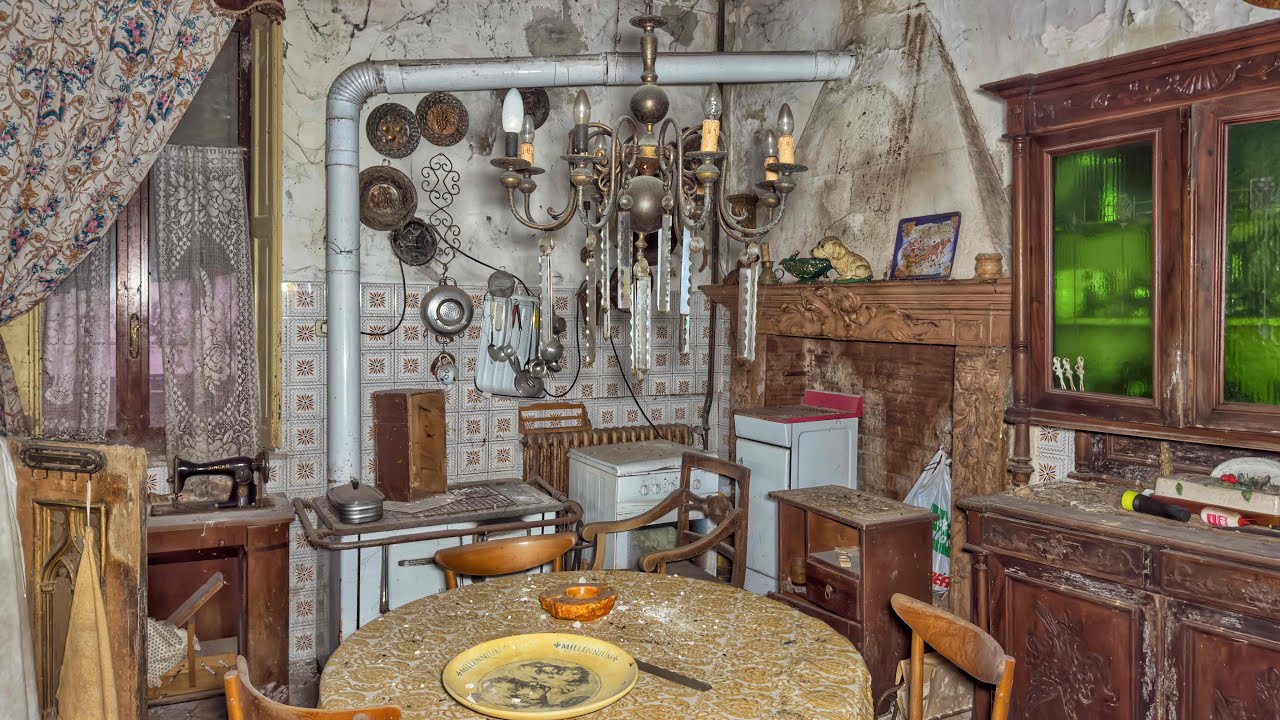 ABBANDONATA DA 40 ANNI COMPLETAMENTE ARREDATA, DOPO LA SCOMPARSA DEI PROPRIETARI!