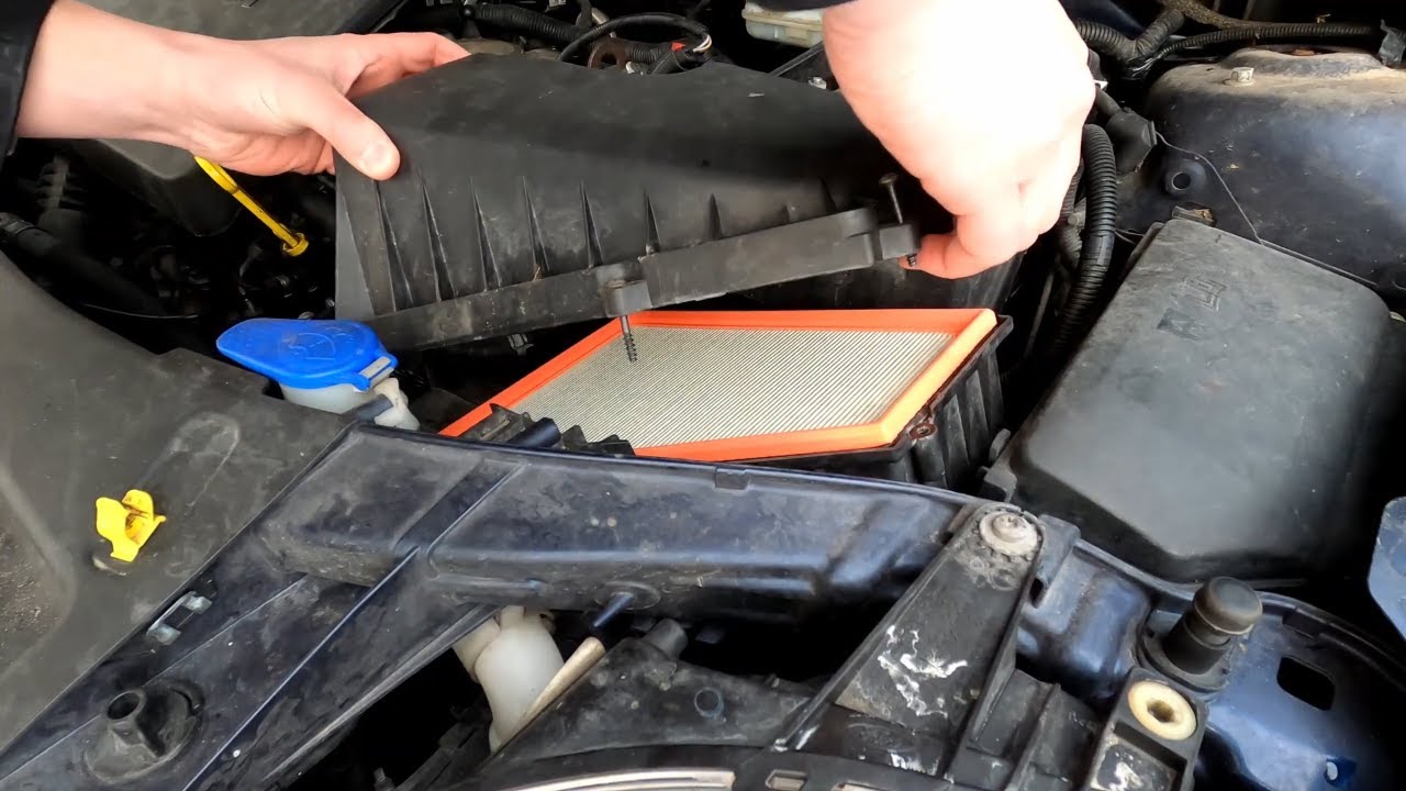 How to Replace the Air Filter in a Ford Mondeo mk4 1.8tdci YouTube