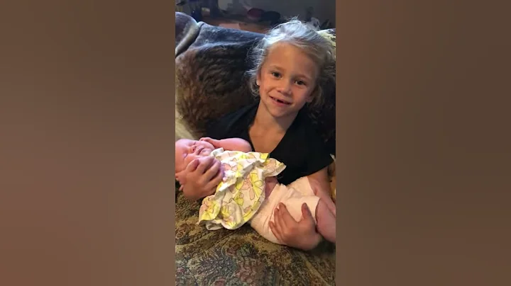 Cassandra Lauer sister
