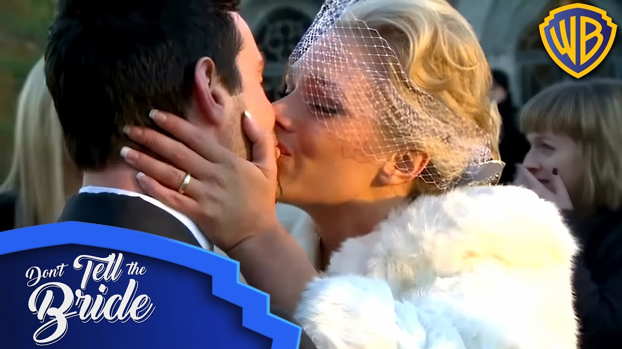 Christmas Wedding In New York's Central Park! 🎄🎅 | 