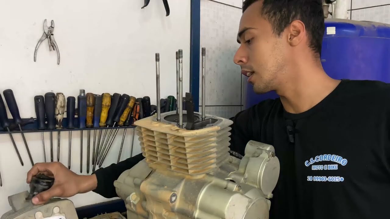 Como desmontar motor Crf 230 passo a passo