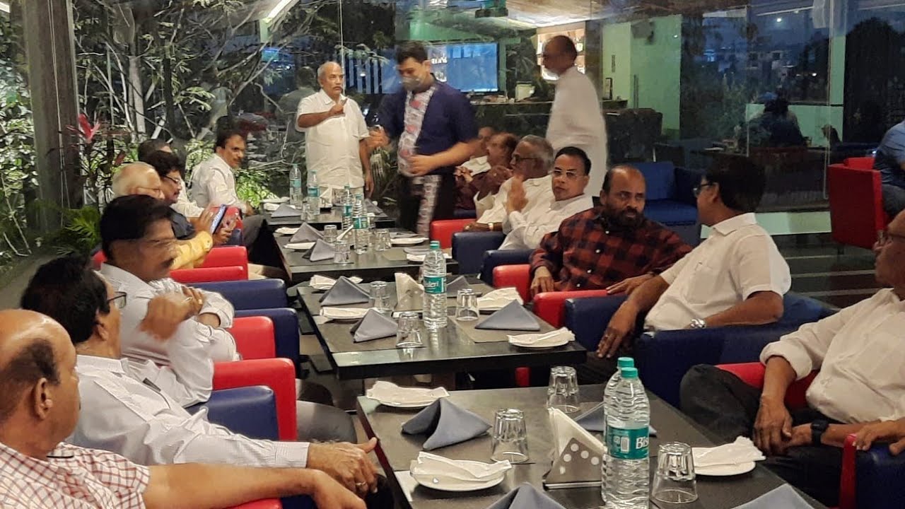 Function lo lunch 😀 film nagar club friends gathering