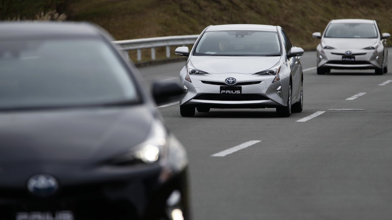 Toyota Recalls 2 4 Million Hybrids YouTube