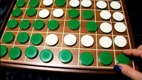 Come si gioca a Othello (o Reversi) 😊 Gioco da tavolo - tutorial completo
