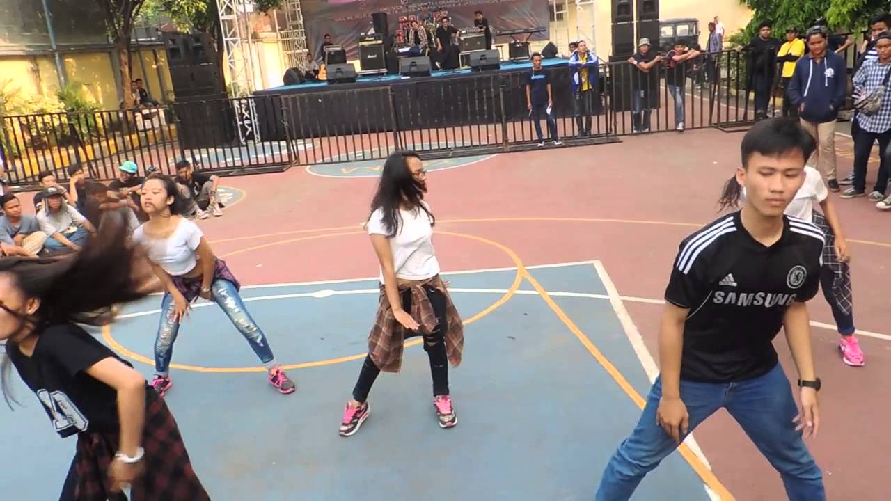 Little Army Crew (Modern Dance - Shuffle Dance) at SMA Yadika 4