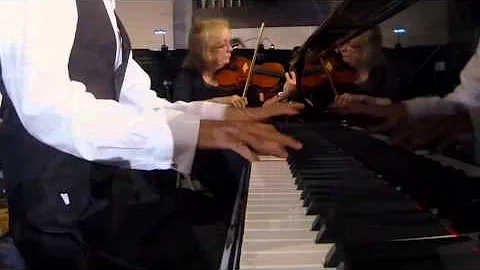 Ian Levitan plays Schumann Piano Concerto with MSO, Margaret Patten conductor