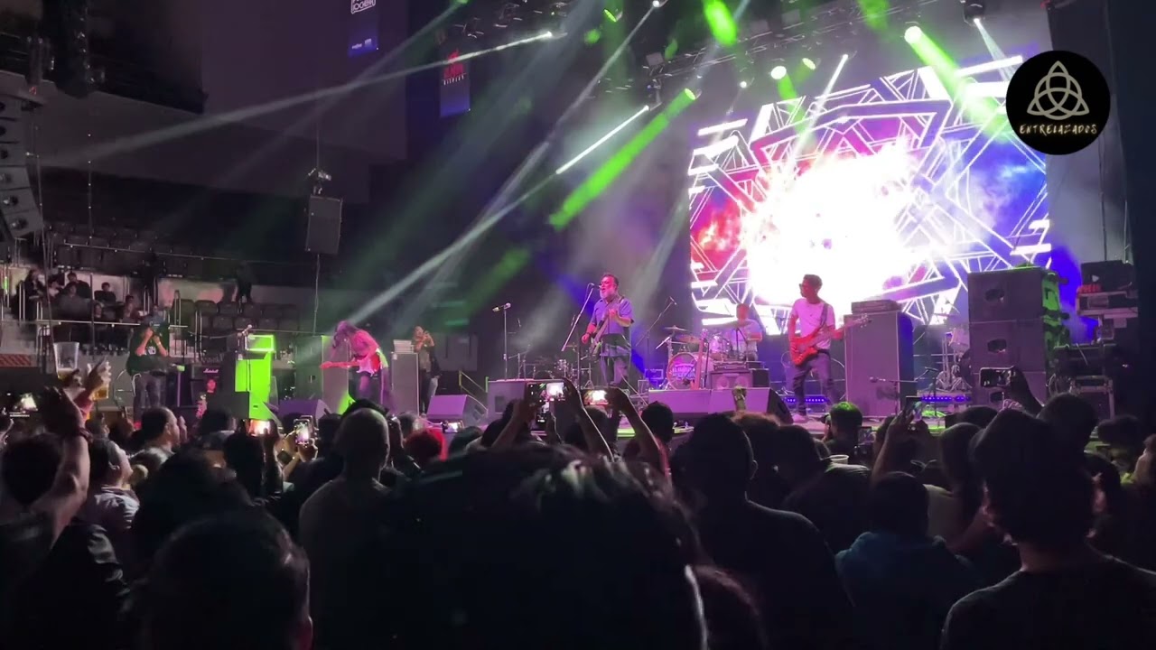 Micky Huidobro tributó José Jose