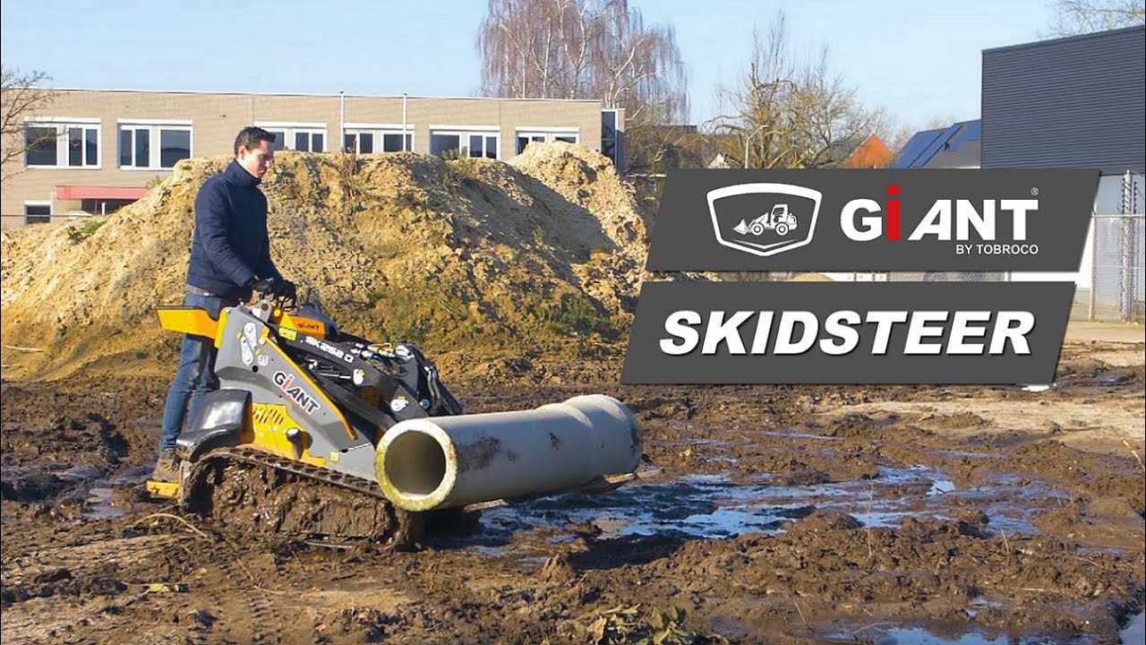 TOBROCO-GIANT is testing skid steer loader on tracks