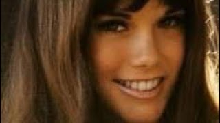 13 Sexy Photos of Barbi Benton