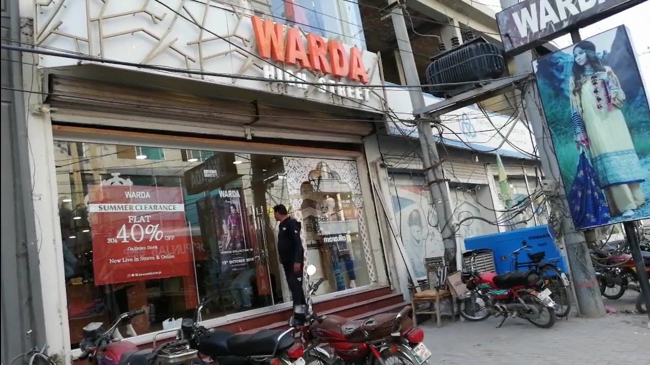 WARDA outlet visit🥰