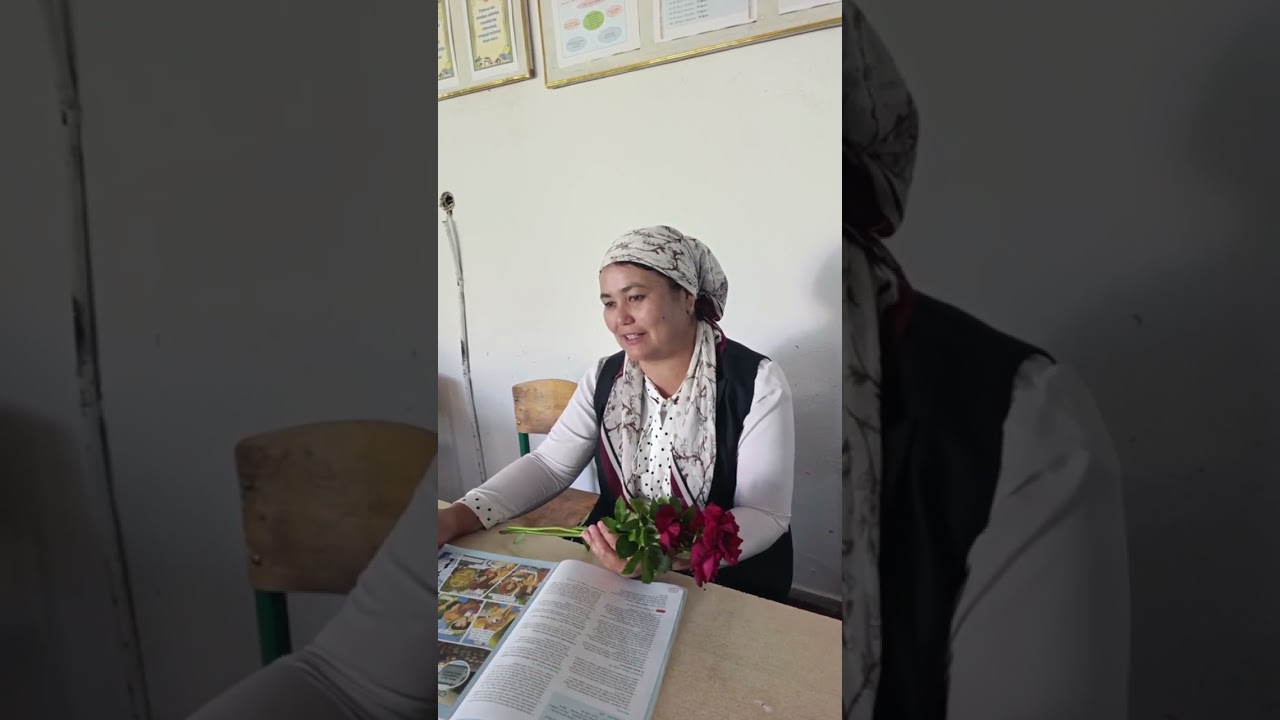 01.10.2025. 64-maktab.Ustozlarni tabriklashda  Dilnoza Berdimurodova  ustozdan ajoyib yondashuv🌹🌹🌹👏