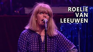 Brigitte Kaandorp – Roelie van Leeuwen (Lustrum - 2004)