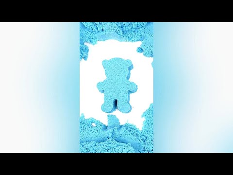 🤎🐻Soothing and Tingly Kinetic Sand ASMR🐻🤎 Cookie Cutter! #shorts