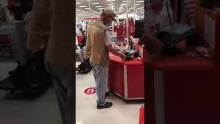 Daren tells target cashier that scanning his drivers license is illegal