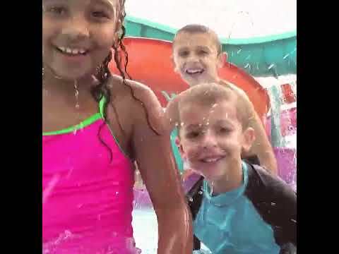 Video: CoCo Key Mount Laurel - Overdekt waterpark van New Jersey