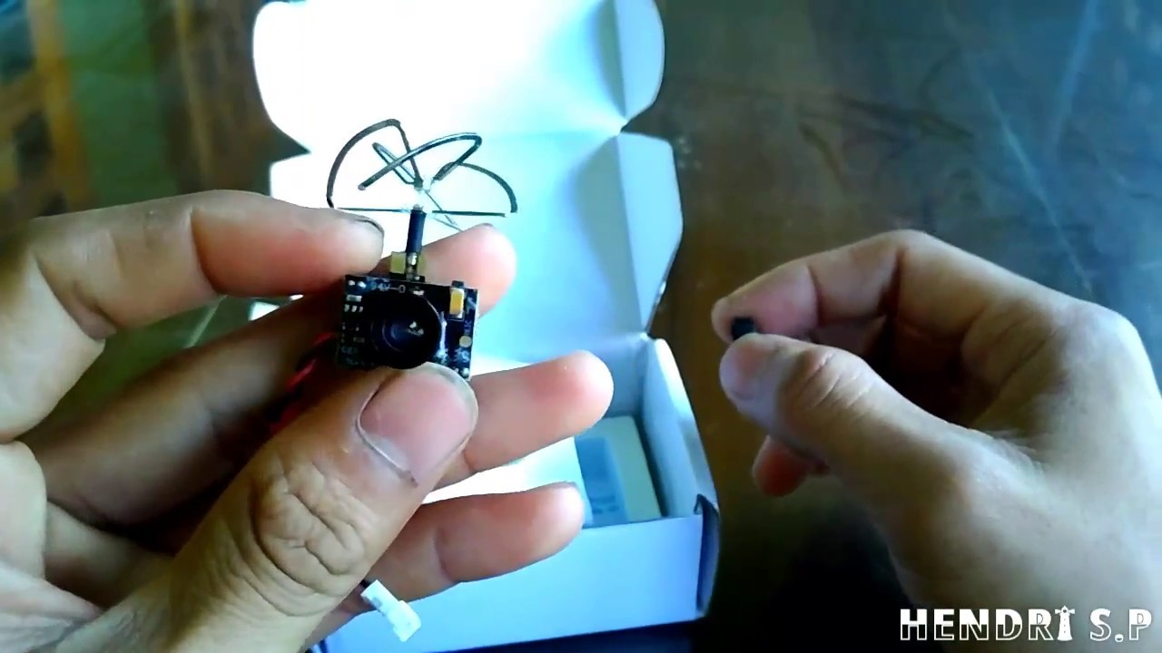 Unboxing Camera Fpv EACHINE TX01 25mw