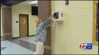 'Two years ago, I died': Teen celebrates new AED school law
