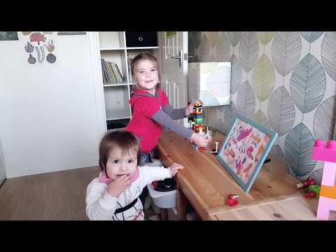 Видео: Стелажи под формата на къщи: с кутии за играчки в детската стая и за кукли, размерите на рафтовете под формата на къщи