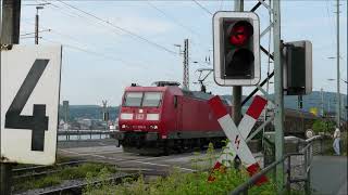 Bahnübergang Rüdesheim am Rhein // German Railroad crossing // Duitse Spoorwegovergang