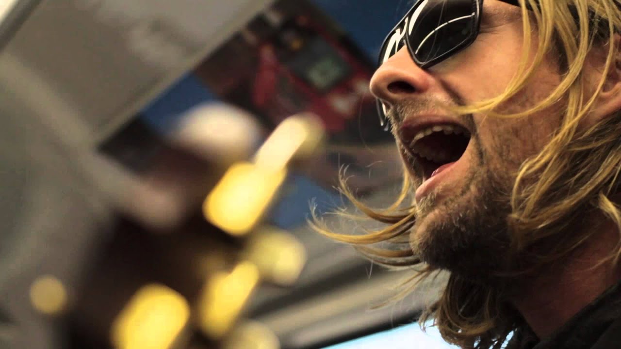 Watch Switchfoot "When We Come Alive" - A Trolley Show (live performance) on YouTube Watch Switchfoot "When We Come Alive" - A Trolley Show (live performance) on YouTube
