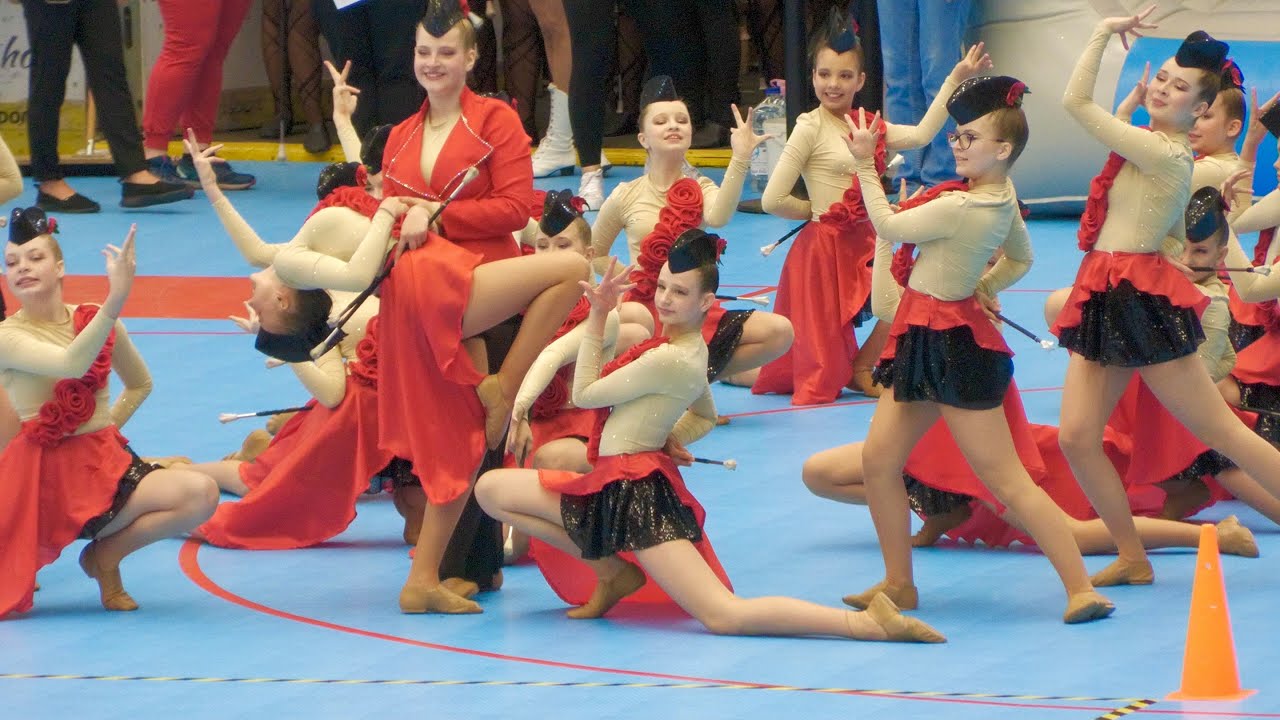 *SYMPa TJ Victoria Vestec* - defilè Baton Classic, Mažoretky / Hradec Kralove 2025