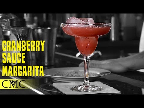 how-to-make-the-cranberry-sauce-margarita-|-fall-cocktails---thanksgiving-cocktails?