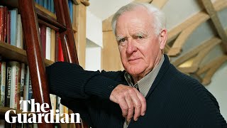Spy-turned-author John le Carré dies aged 89
