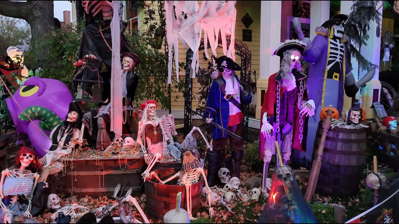 SPOOKY HALLOWEEN HOUSE IN STILLWATER YouTube