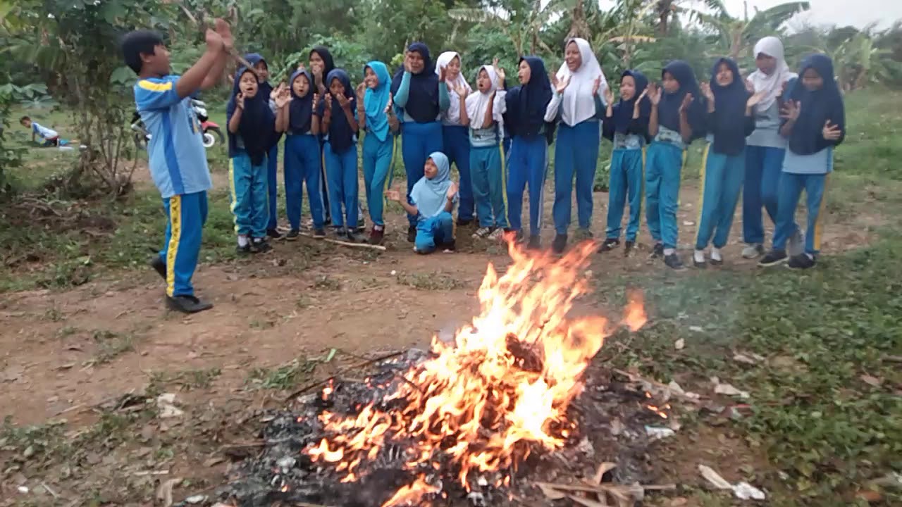 Dari Sabang Sampai merauke. Bangkit Negeriku - YouTube