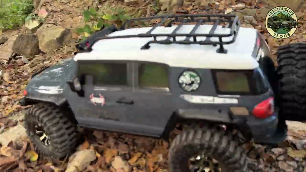 UP Diliman’s rocky forest trail conquered by Defender and FJ Cruiser! 🚙💨 #CrawlerLife #rcoffoad 