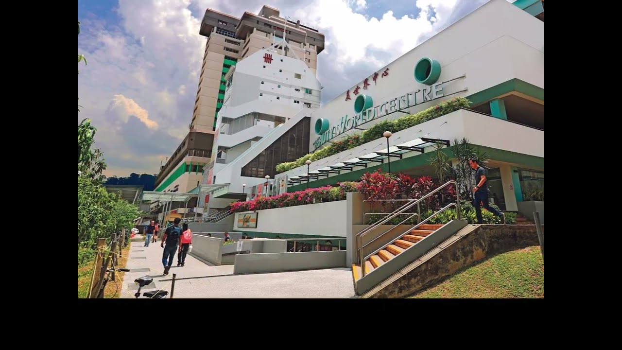 Park Hill Condo: Harmonizing N