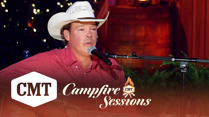 Clay Walker Performs "Rudolph the Red-Nosed Reindeer" | CMT Campfire Sessions