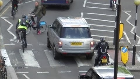 WATCH: What Happens To a Cyclist After Failing To Stop For A Zebra Crossing