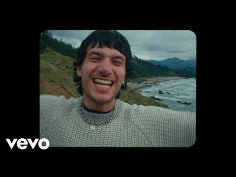 Смотреть клип Jeremy Zucker - Ok