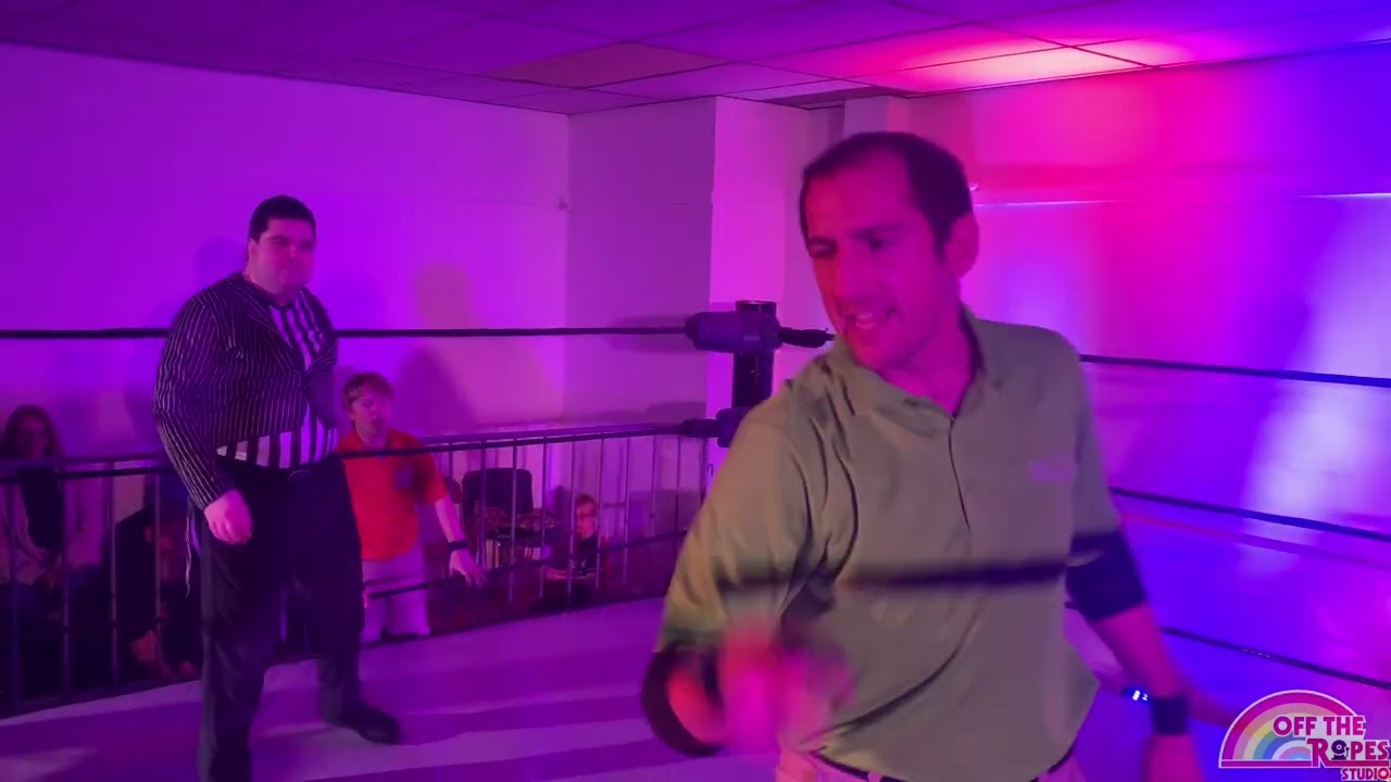 Sydney "Wild Wild" West vs Bruce Thunderstein