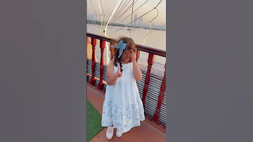رحلة بحرية دبي وتين ام قر 