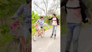 🤣😤 #skating #road #cycle #girl #funny #reaction #youtubeshorts #viralshorts #shortsvideo #shorts