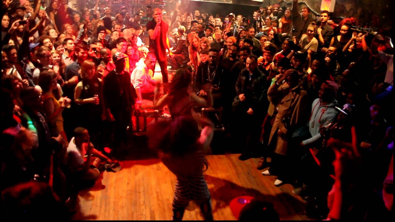 LEGENDARY LEIOMY PRODIGY  VS DONELL GARCON @ THE KING OF ARMS ART BALL 3/2013 NYC