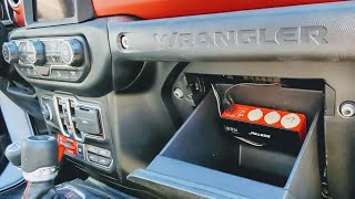 JEEP WRANGLER JL GLOVE BOX USB PORTS!  (or GLADIATOR)  JEEP MODS  HOW TO GUIDE