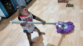 Abu's busy morning || Abu helps his mother clean the house Resimi