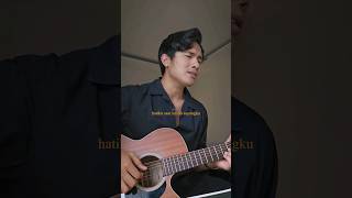 jika kau disini.. Aku tenang.. 🖤🙂 Denting by Melly Goeslaw. #denting #mellygoeslaw