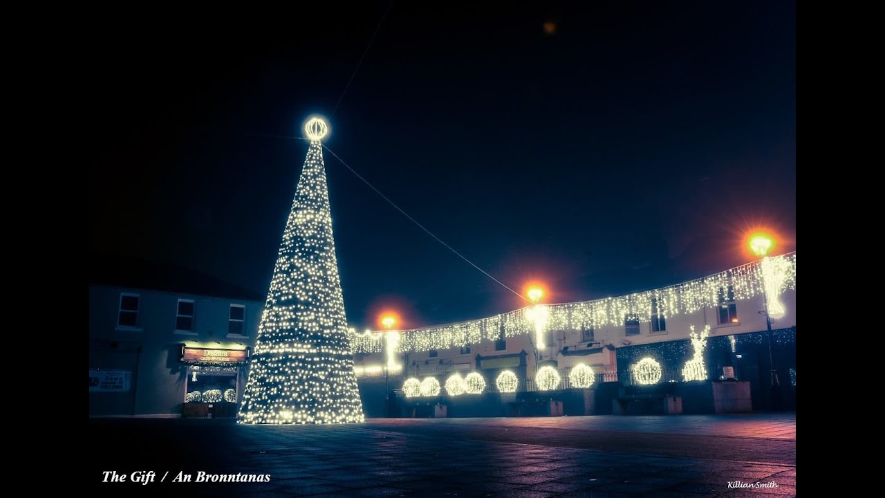 An Bronntanas : Triumphal March