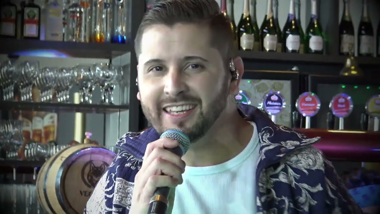 Watch Free lance (clipe oficial) - Jonatã Araujo on YouTube Watch Free lance (clipe oficial) - Jonatã Araujo on YouTube