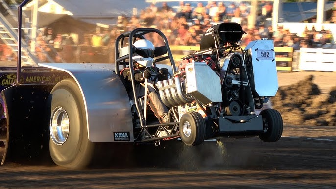 Tractor Pulling 2023: Wild Mini Rods pulling at The Pullers