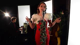 Jazz Revival -' Rockin Around The Christmas Tree'