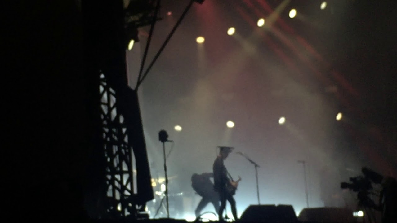 catfish and the bottlemen tyrants // 010618 YouTube