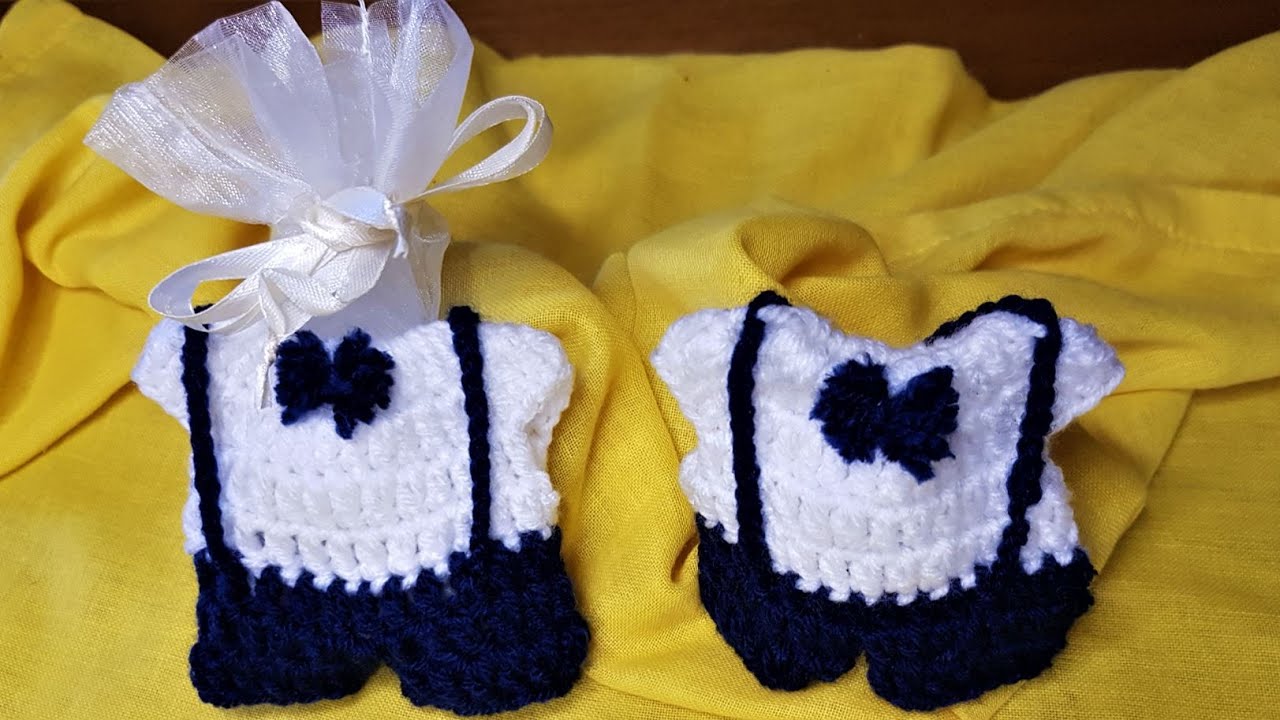 Μπομπονιέρα βάπτισης πλεκτό σορτσάκι - Christening bonbonniere knitted shorts