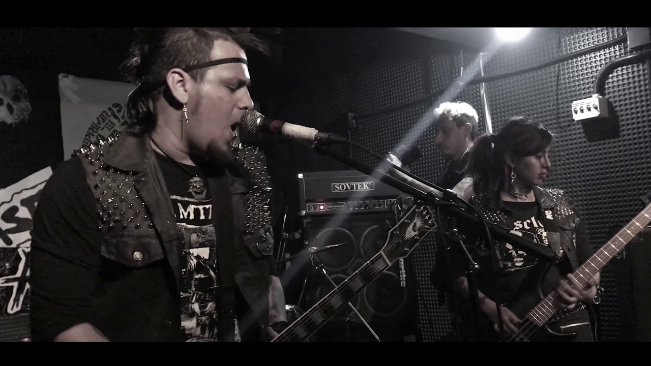 204 CABINA DEL TERROR - B.E.T.O.E.