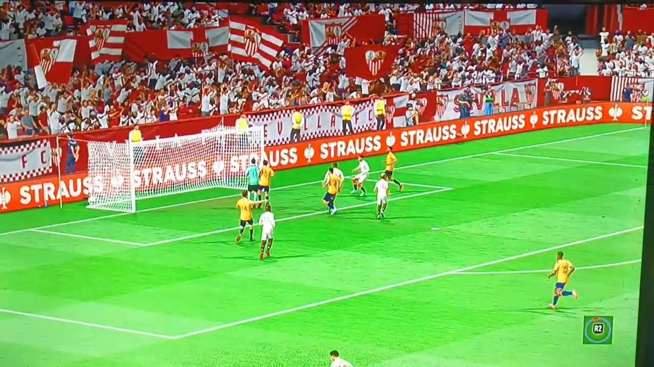 Duricic sobre el final adelanta al Sevilla 1-0 ante la Roma en la ida de semis de Europa League 🔴⚪🫡