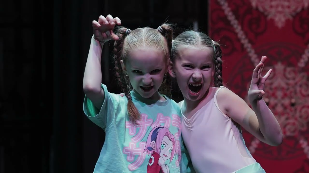 Le Balle. Семейка Аддамс. Новая история.